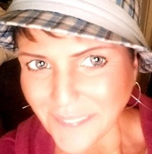 Meet your Posher, Keely